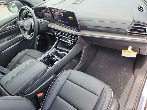 New 2026 Chevrolet Traverse High Country AWD/4WD image 13