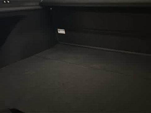 Used 2026 Tesla Model Y AWD image 27