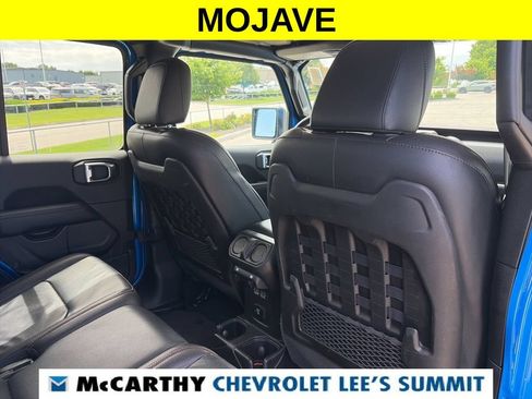Used 2023 Jeep Gladiator Mojave AWD/4WD image 38