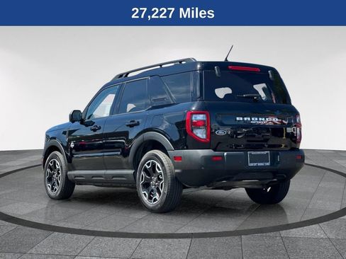 Certified 2025 Ford Bronco Sport Outer Banks w/ Outer Banks Tech Package+ AWD/4WD image 8