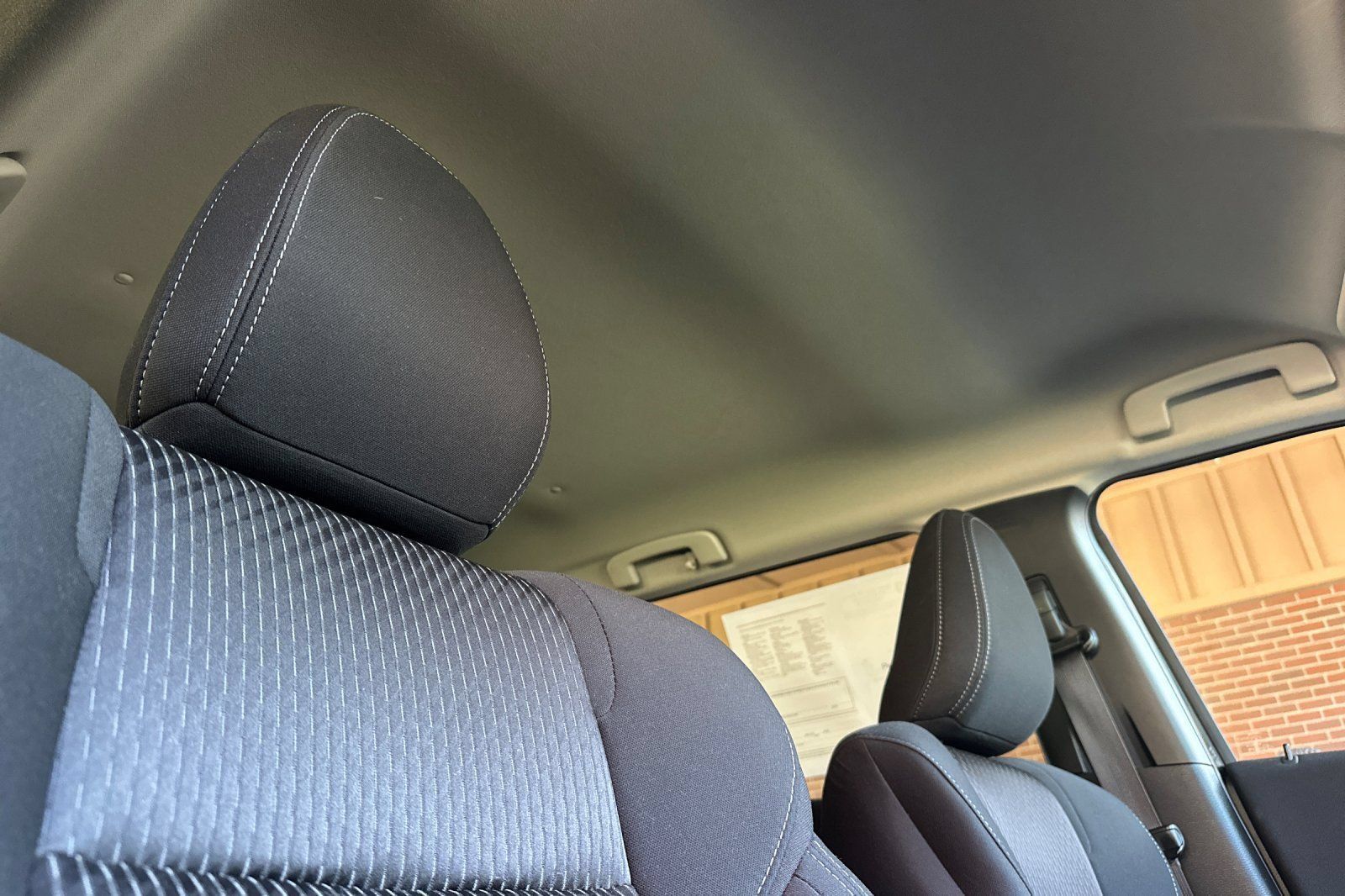 Used 2025 Mitsubishi Outlander ES AWD/4WD image 17