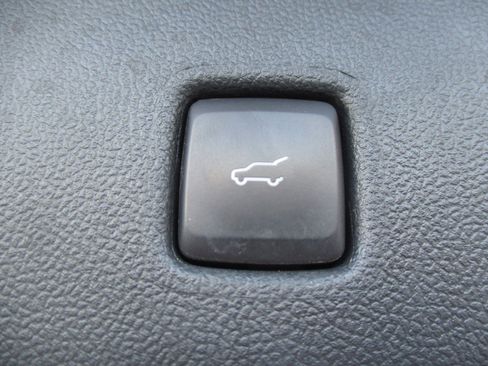 Used 2023 Ford Escape ST-Line w/ Tech Pack #1 AWD/4WD image 40