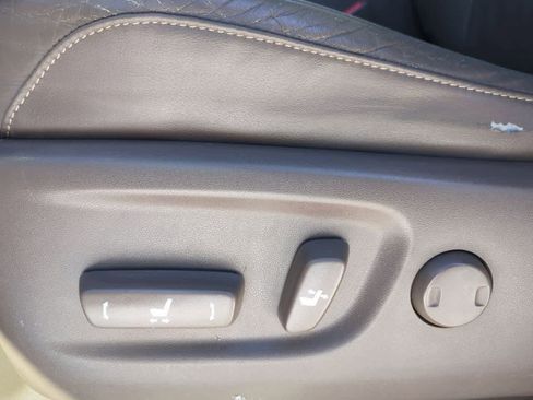 Used 2012 Lexus GX 460 image 10