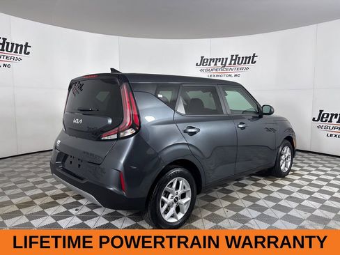 Used 2024 Kia Soul LX w/ Option Group 015 image 5