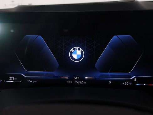 Used 2024 BMW X5 xDrive40i w/ Parking Assistance Package image 38