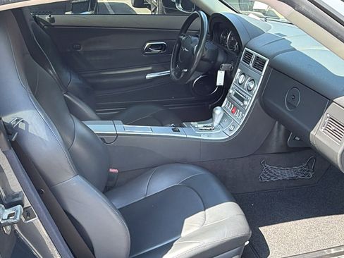 Used 2007 Chrysler Crossfire Limited RWD image 18