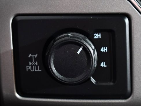 Used 2022 Ford F250 King Ranch w/ Chrome Package image 29