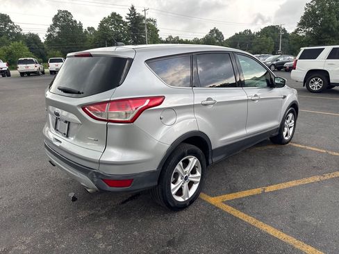 Used 2016 Ford Escape SE AWD/4WD image 6