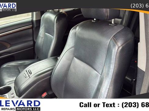 Used 2016 Toyota Highlander Limited image 29