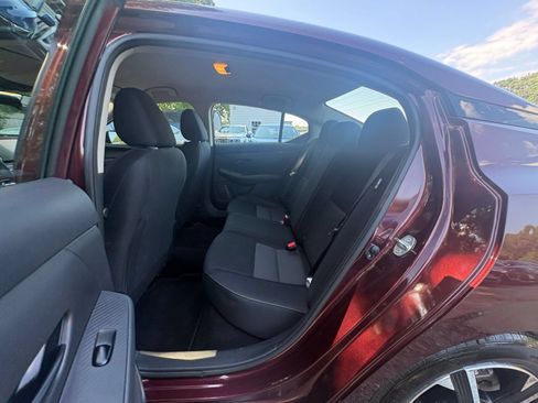 Used 2025 Nissan Sentra SV FWD image 24