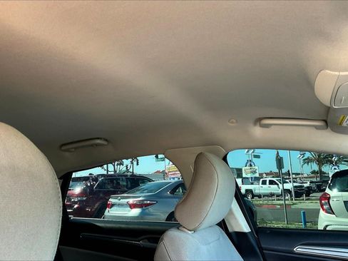 Used 2017 Ford Fusion S FWD image 22