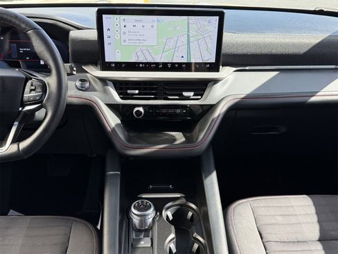 Certified 2025 Ford Explorer ST-Line image 14