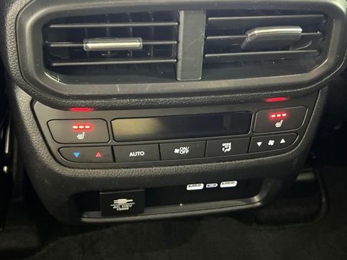 Certified 2023 Honda Pilot Elite image 28