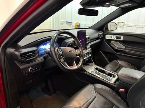 Used 2022 Ford Explorer ST w/ Equipment Group 401A AWD/4WD image 28