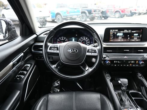 Used 2021 Kia Telluride EX w/ EX Premium Package image 30