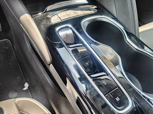 Used 2023 Buick Envision Essence FWD image 22