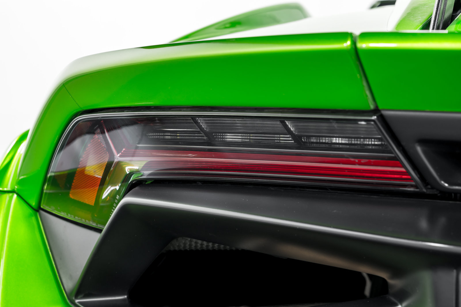 Used 2023 Lamborghini Huracan STO RWD image 54