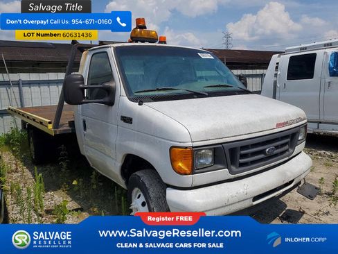 Used 2005 Ford E-450 and Econoline 450 RWD image 5