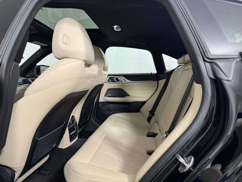 Used 2023 BMW i4 eDrive35 RWD image 32