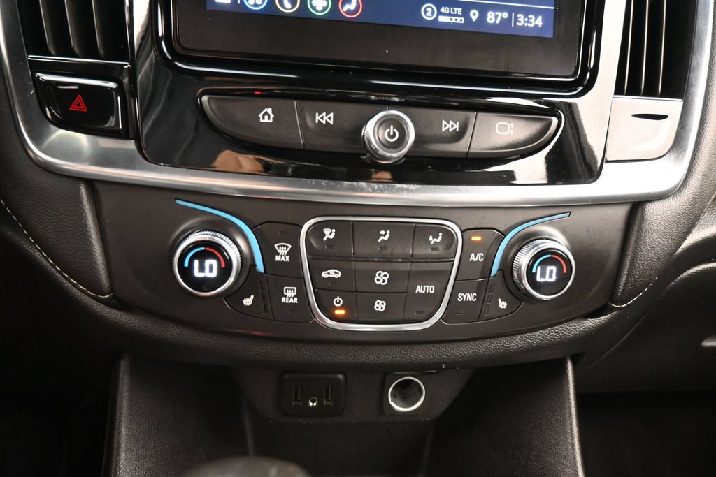 Used 2022 Chevrolet Traverse LT AWD/4WD image 28