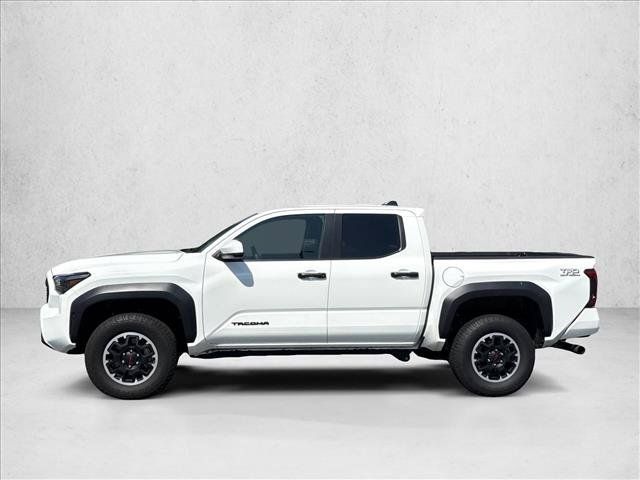Certified 2025 Toyota Tacoma TRD Off-Road AWD/4WD image 8