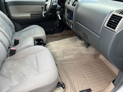 Used 2005 Chevrolet Colorado LS w/ Power Convenience Package image 19