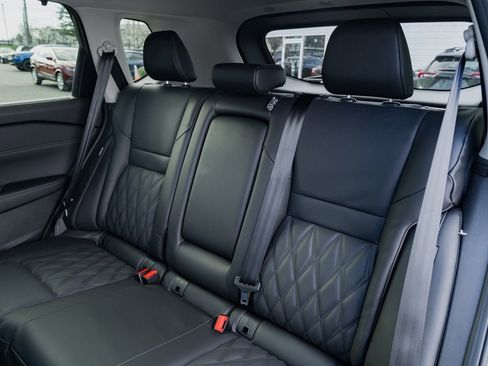 New 2026 Nissan Rogue Platinum image 22