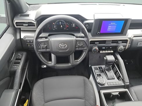 Certified 2025 Toyota Tacoma SR5 image 11