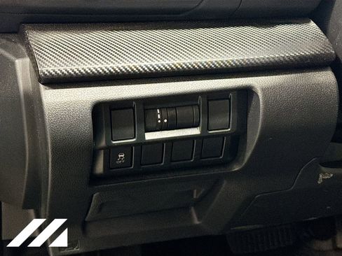 Used 2019 Subaru Crosstrek 2.0i Premium w/ Popular Package #2 image 9