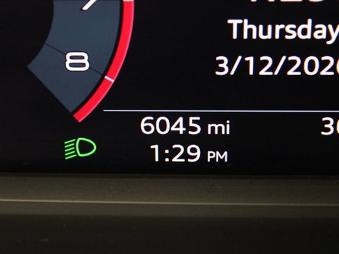 Certified 2025 Audi Q3 2.0T Premium w/ Convenience Package image 11