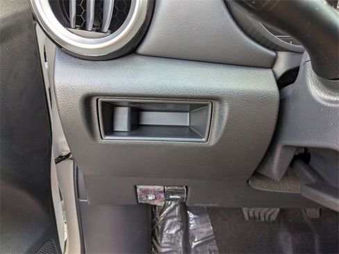 New 2025 Nissan Versa SR w/ Trunk Package image 16