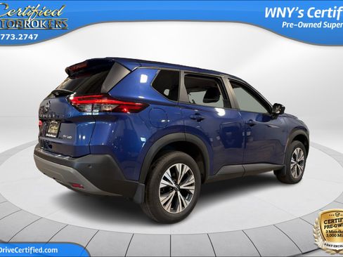 Used 2023 Nissan Rogue SV AWD/4WD image 6