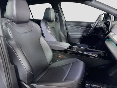Certified 2023 Volkswagen ID.4 Pro S AWD/4WD image 31
