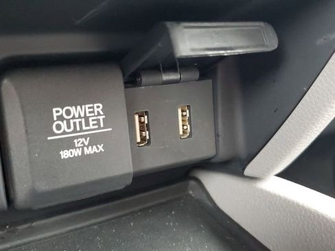 Used 2018 Honda Pilot Elite image 27