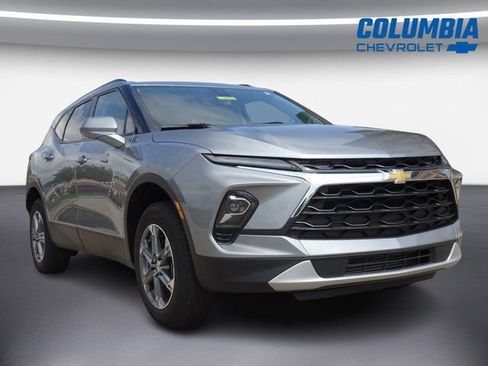 Used 2024 Chevrolet Blazer LT w/ Convenience Package FWD image 8
