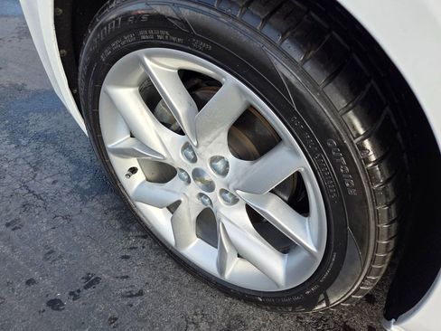 Used 2015 Chevrolet Impala LT image 10