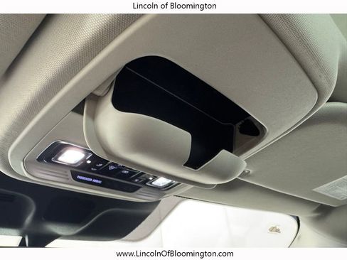 Used 2025 Lincoln Navigator L Reserve image 49