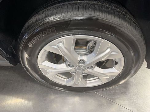 Used 2023 Honda HR-V LX image 13