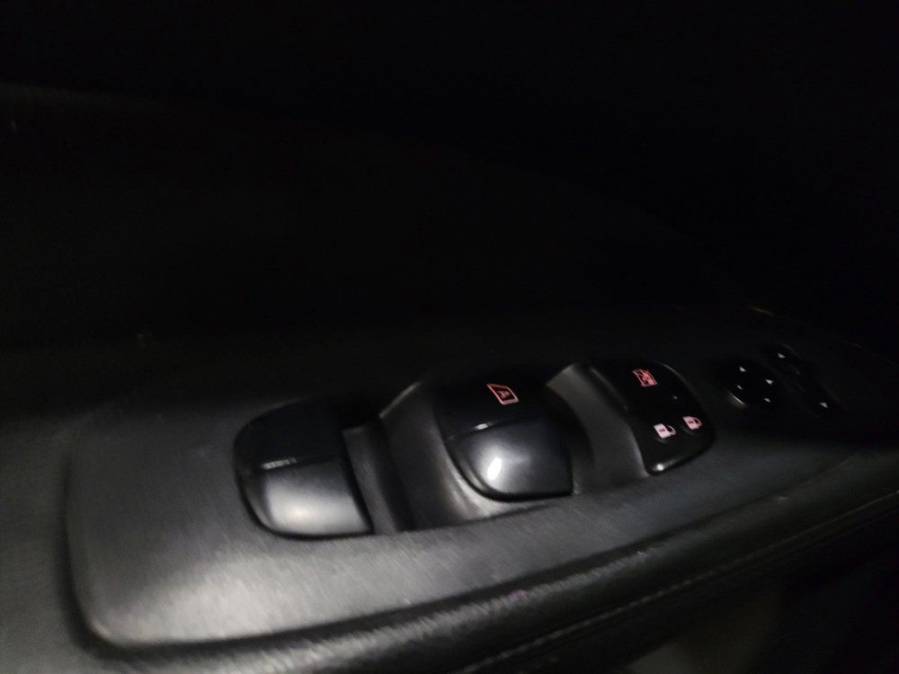 Used 2019 Nissan Pathfinder S AWD/4WD image 27