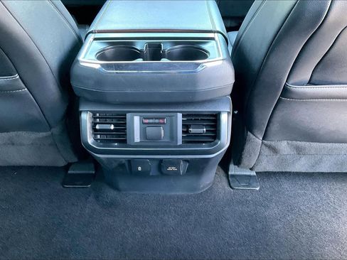 Used 2022 Ford F150 Lariat w/ Equipment Group 502A High AWD/4WD image 33
