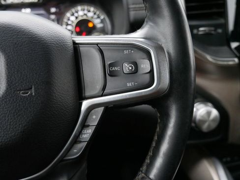 Used 2019 RAM 1500 Laramie image 42