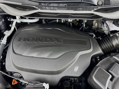 Used 2026 Honda Odyssey Touring image 43