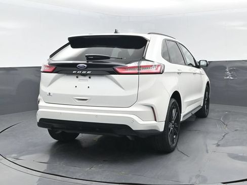 Certified 2024 Ford Edge ST-Line AWD/4WD image 19
