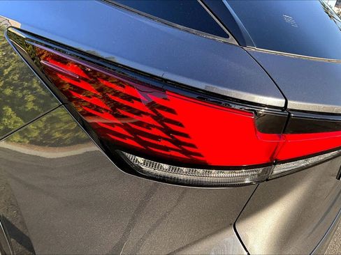 New 2026 Lexus RX 450h Premium image 12