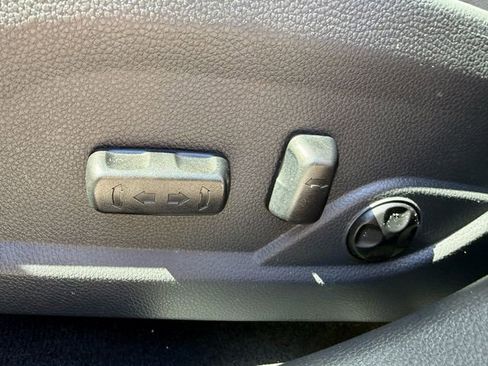 Used 2017 Hyundai Santa Fe Sport image 23