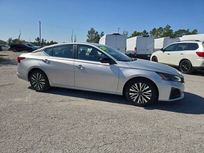 Used 2024 Nissan Altima 2.5 SV