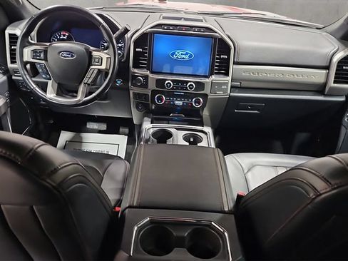 Used 2022 Ford F350 Platinum AWD/4WD image 2