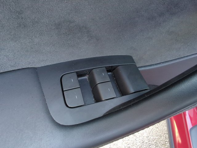 Used 2024 Tesla Model Y Long Range RWD image 9