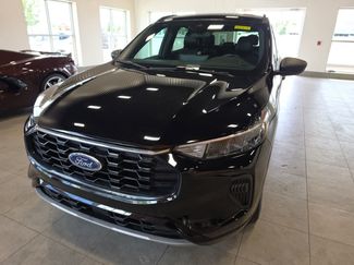 Used 2023 Ford Escape ST-Line w/ Tech Pack #1 AWD/4WD video 2