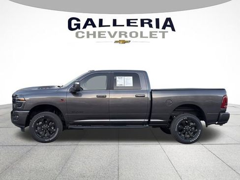 Used 2025 RAM 2500 Laramie w/ Night Edition image 4
